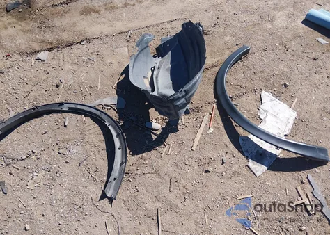 2011 Nissan Juke Sl z USA, uszkodzony, nr VIN JN8AF5MR8BT021676